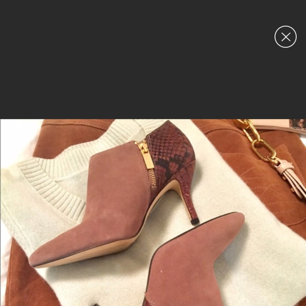 Michael Kors booties (like new)